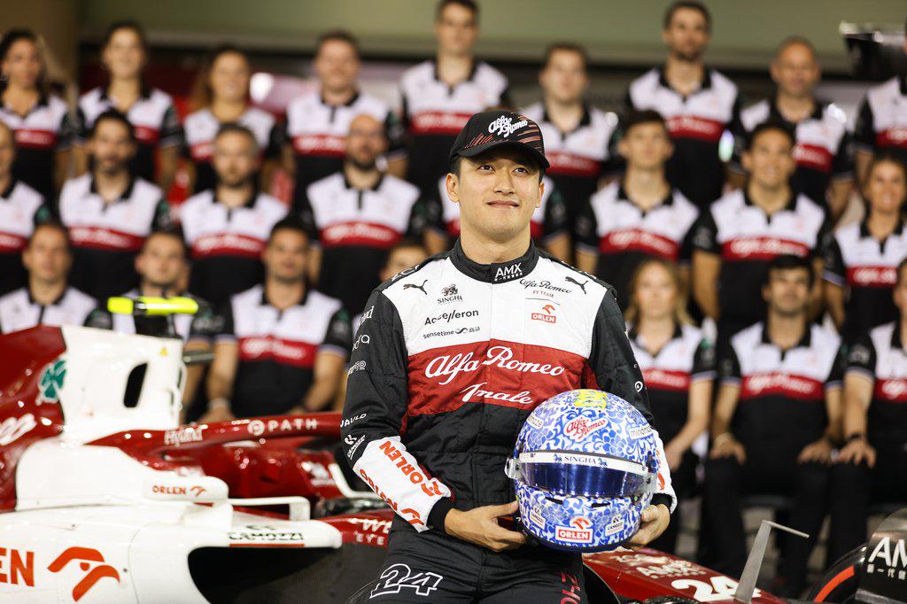 爱游戏沃尔夫斯堡窗口期队长鼓劲，志在西甲名次提升，质疑声四起，官宣口径保持一致的简单介绍