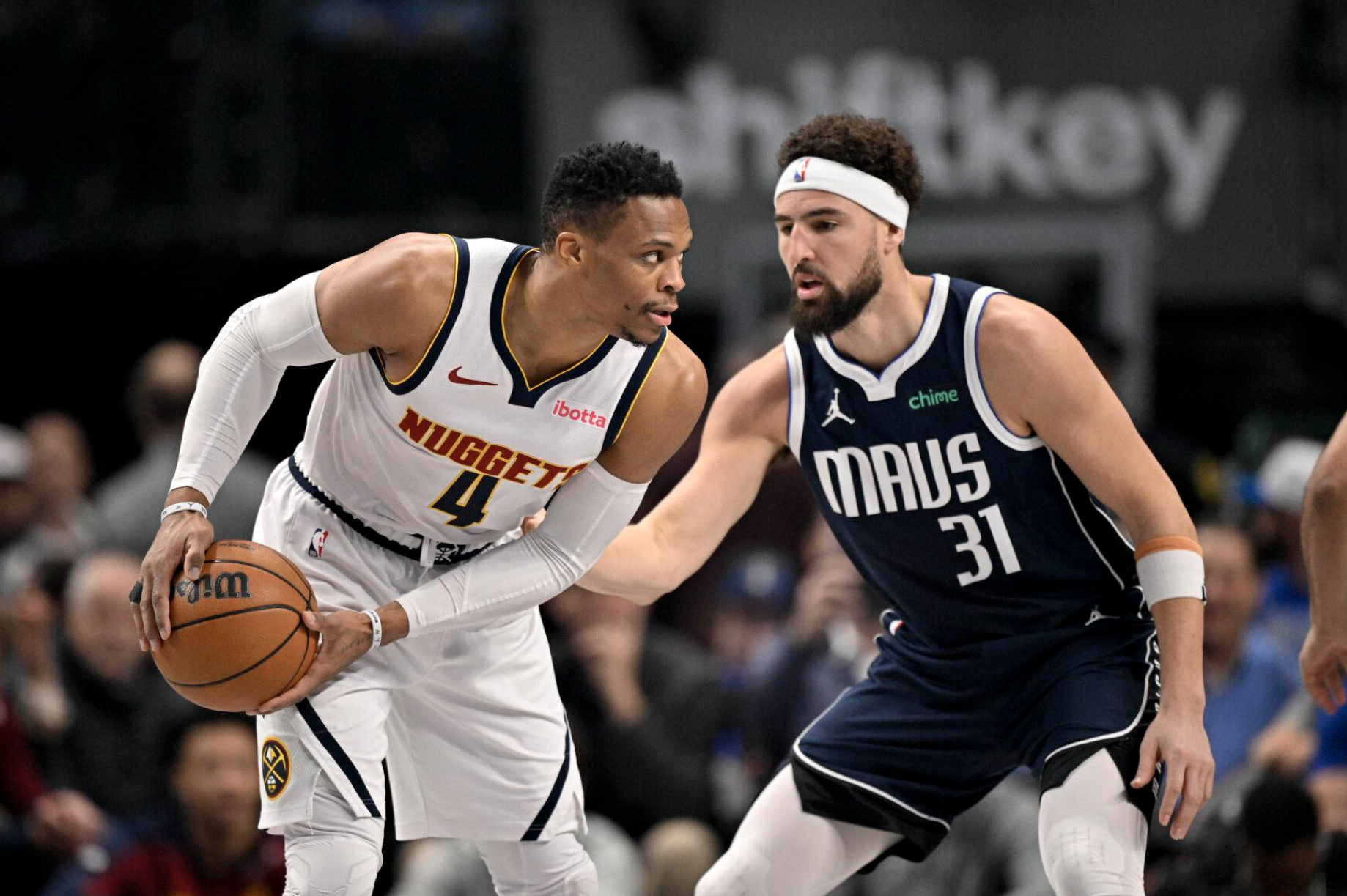 爱游戏官网阿扎伦卡爆冷击败独行侠，出色防守引爆全场！的简单介绍