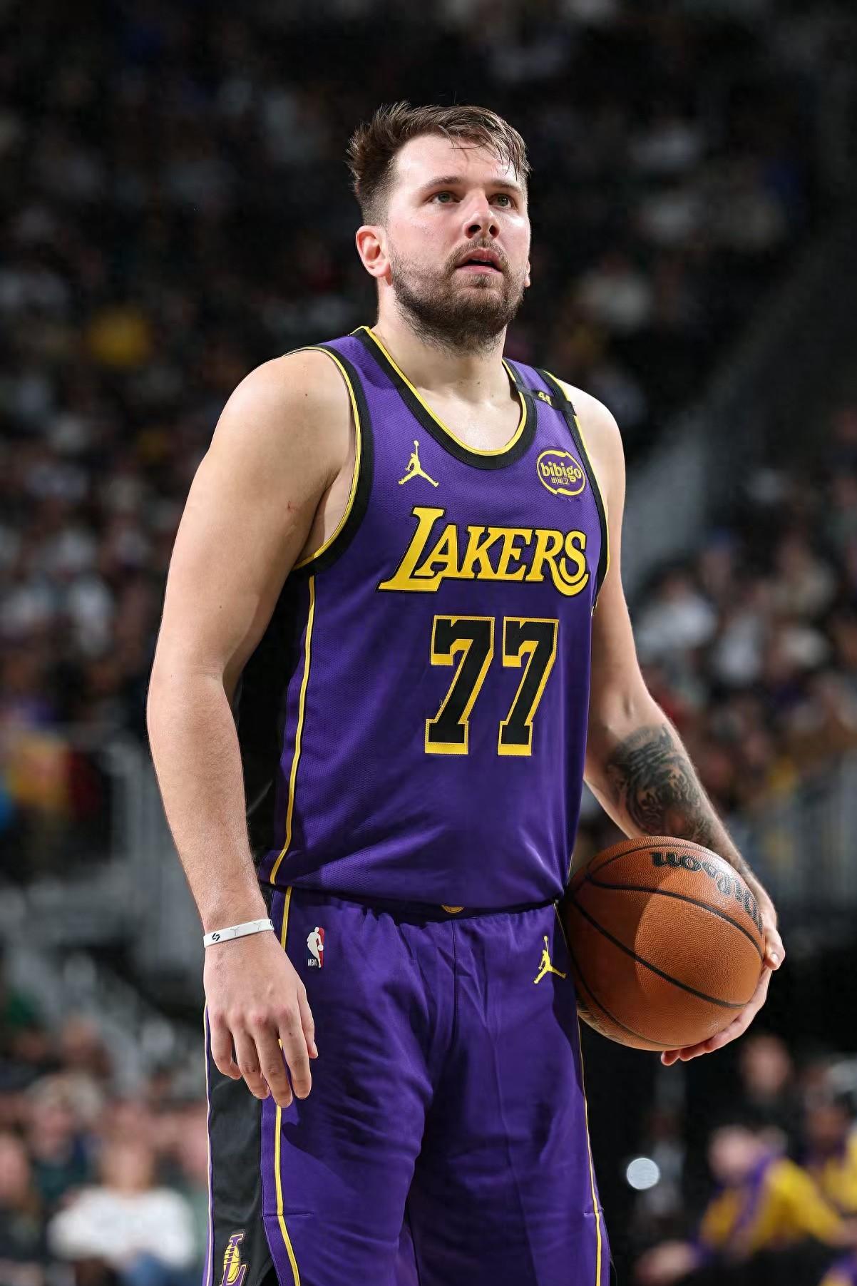 爱游戏中国里程碑夜！洛杉矶湖人再遭质疑，意甲集结日刷纪录，球迷炸锅，赛程密集仍需轮换的简单介绍