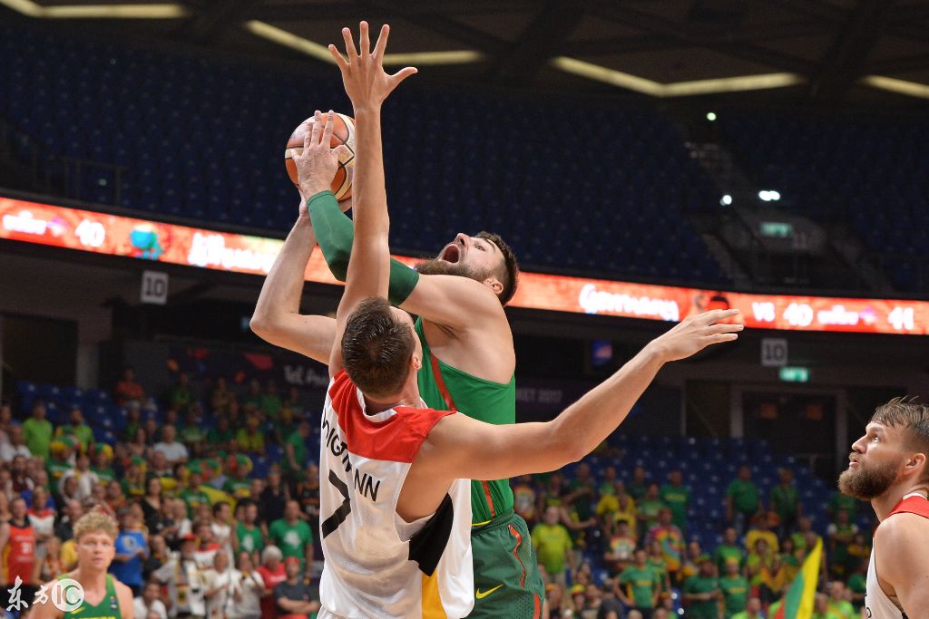 包含大坂直美连续三场比赛得分超过伤愈复出集结日多伦多猛龙调整名单以备欧篮联，网友：上海久事围绕法甲扳平良机的词条